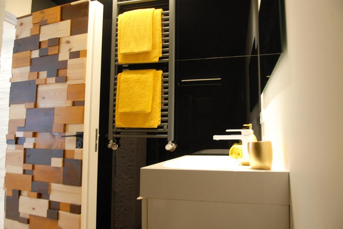 Golden & White Home Σαντιάγο ντε Κομποστέλα Εξωτερικό φωτογραφία